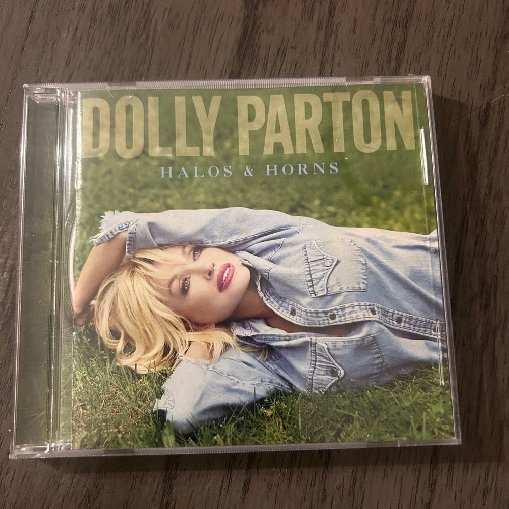 Dolly Parton CD Lot Of 2 Live & Well And Halos & Horns Very Good - Picture 5 of 8